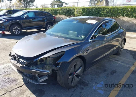 2019 Tesla Model 3 Long Range/Mid Range/Standard Range/Standard Range Plus из США, поврежденный, VIN 5YJ3E1EA8KF190270